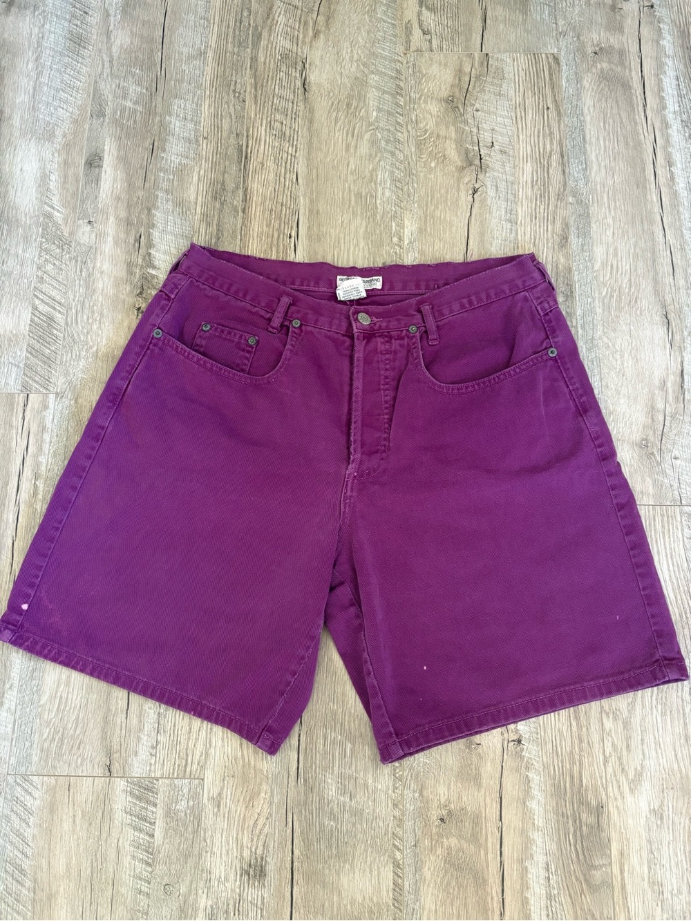 Vintage Guess Women's High-Rise Shorts in Bright Purple